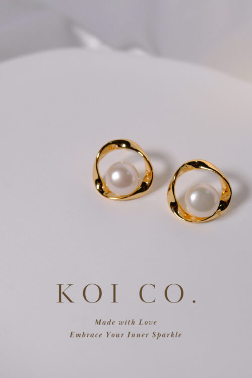 Freshwater Button Pearl Orb Earrings